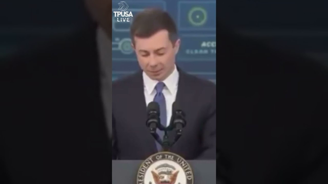 IMG 7122TRANSPORTATION SEC. PETE BUTTIGIEG PUSHES ELECTRIC VEHICLES AMID GAS CRISIS