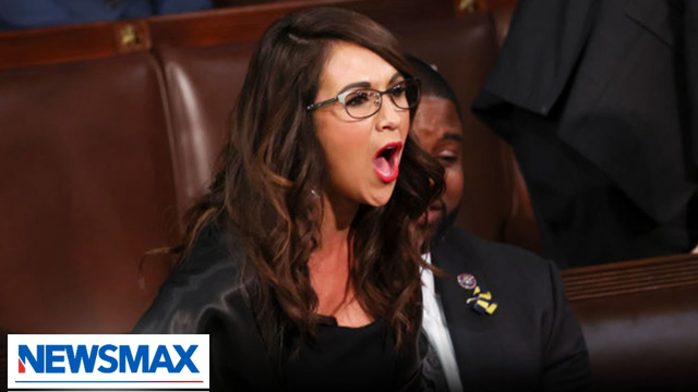 Lauren Boebert HECKLES Biden about 13 servicemen killed in Afghanistan | REACTION | 'John Bachman'