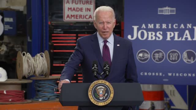 Joe Biden Struggles To Read Teleprompter: “This Job, This Jobs, The Jobs”
