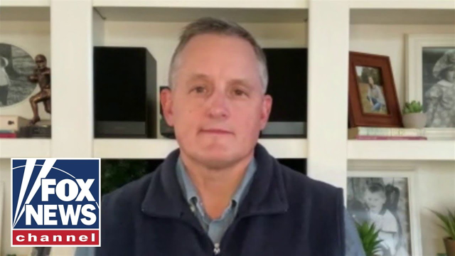 Arkansas lawmaker says communities coming together after tornado tragedy