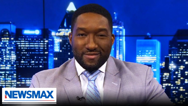 Former Newsmax host Pinion enters fight to take down Sen. Chuck Schumer | Spicer & Co. on Newsmax