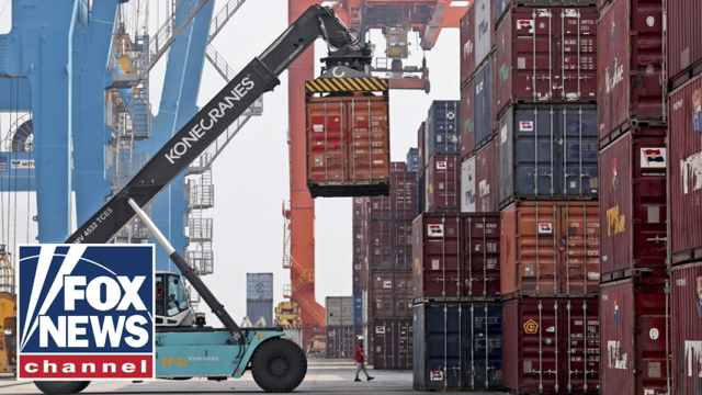 What's causing the supply chain crisis? | Fox News Rundown