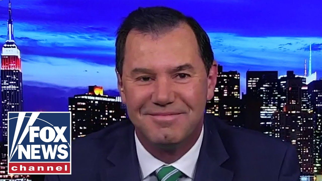 Joe Concha rips Biden for violating mask mandate on camera