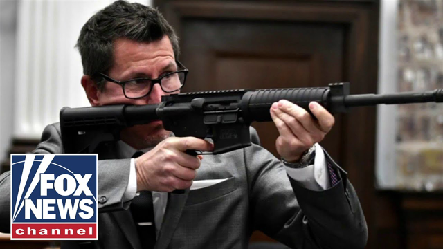 Loesch rips Rittenhouse prosecutors' lack of firearms knowledge
