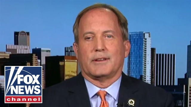 TX AG on migrant caravan nearing border: 'We aren't able to keep track of them'